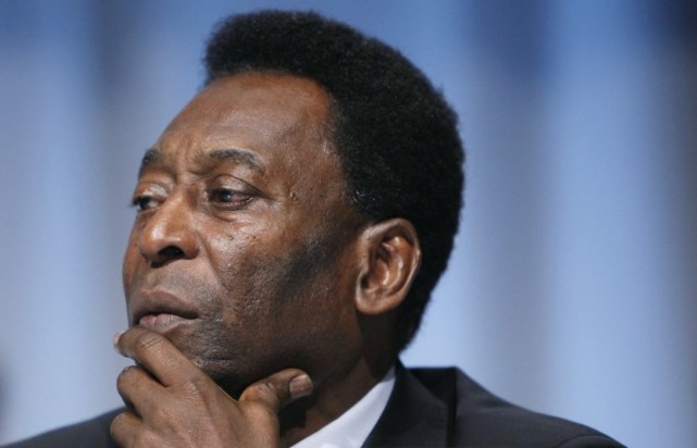 反转？贝利再发推称简介不是自己干的，承认C罗的成就伟大