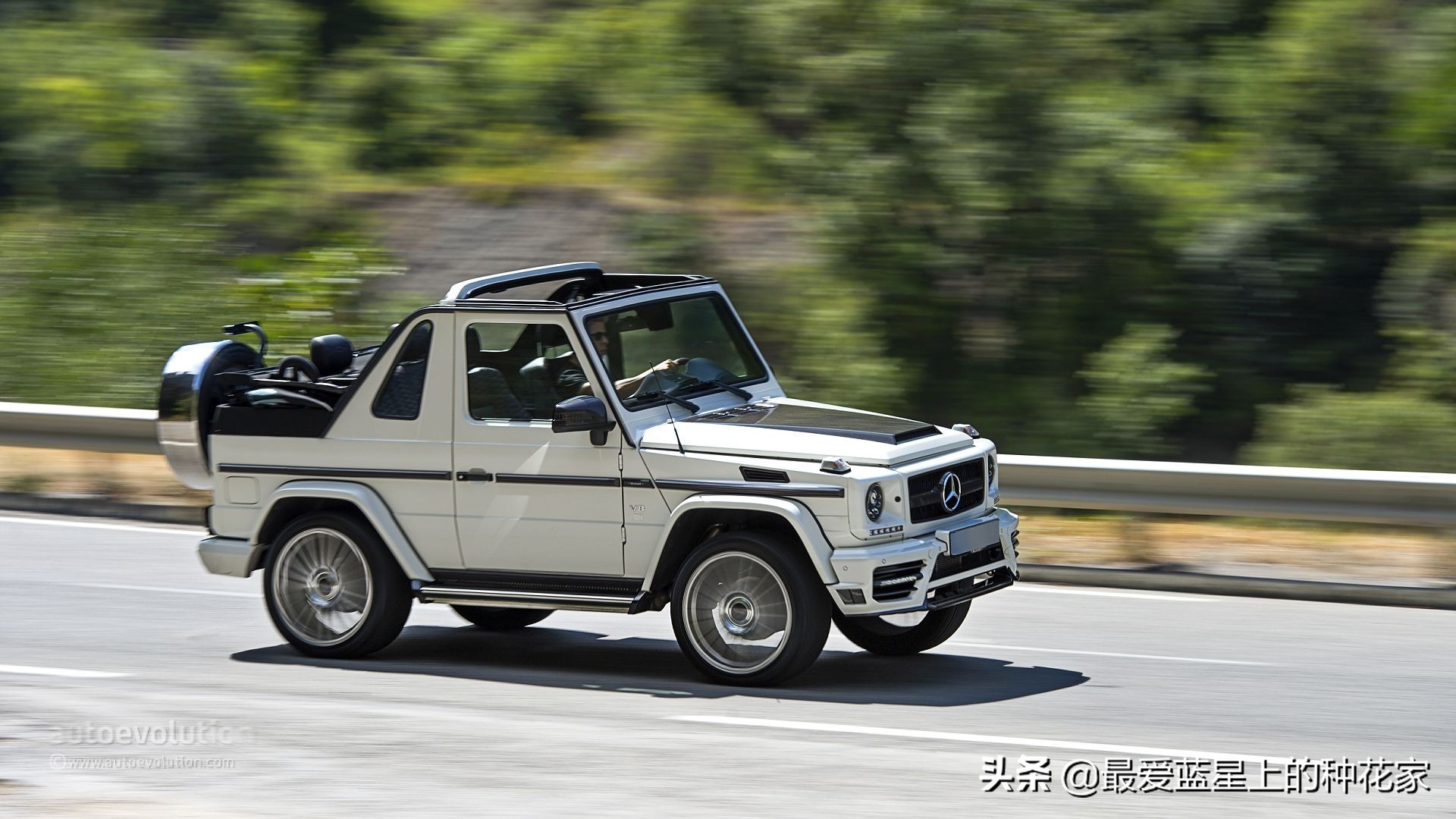 奔驰大g1994老款,奔驰大g有几款车型和价格