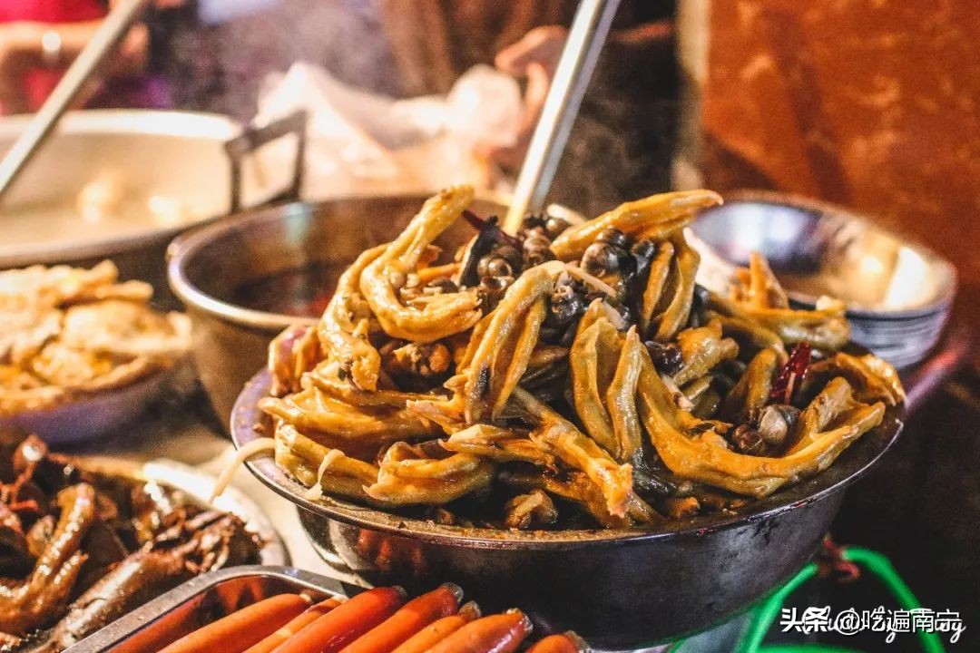 啃了1000斤鸡爪,啃了十几个鸡爪