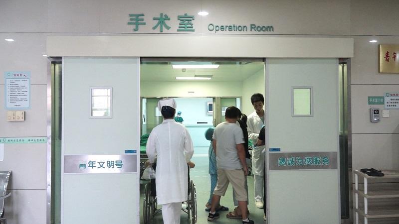 疼疼疼!中山一男子用切割机切木头,却误切了“蛋蛋”