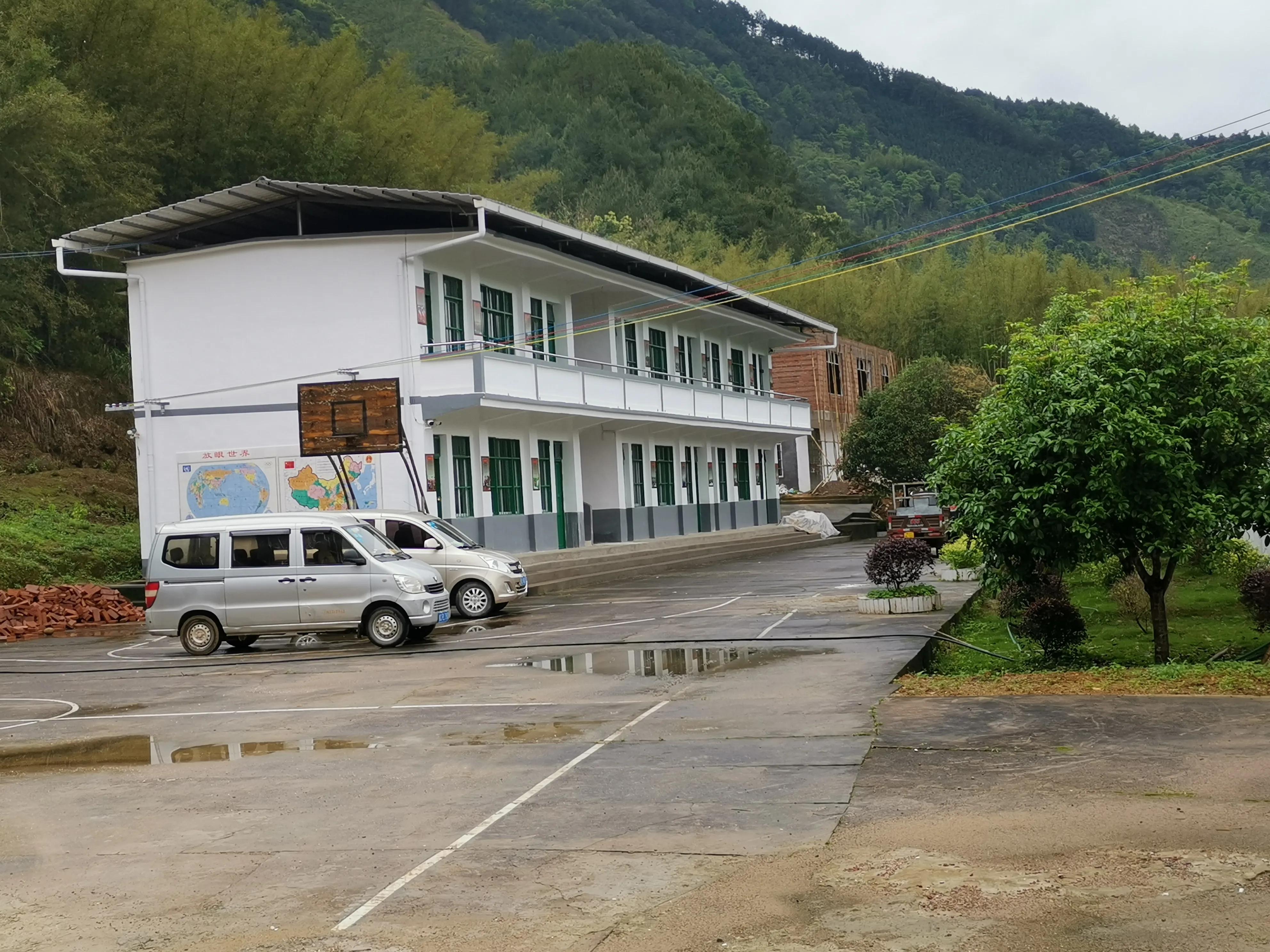 成都黄龙小学,黄龙哪个小学好