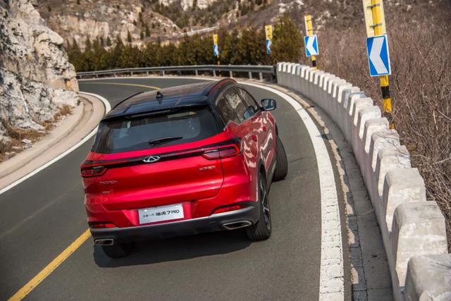 瑞虎7和瑞虎8车身强度哪个好,瑞虎8和瑞虎7哪个省油