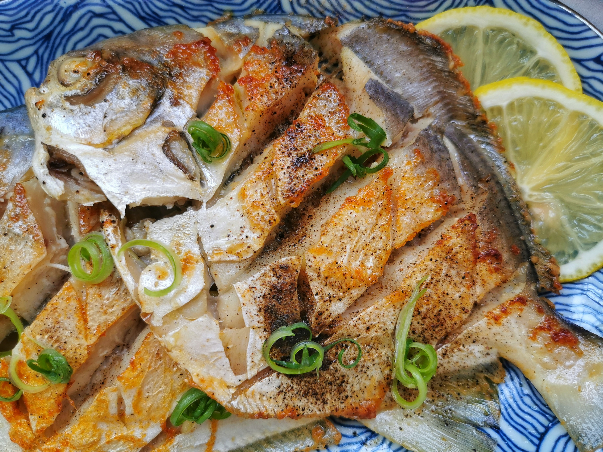 鲳鱼这么烧绝对够味简单又快捷,鲳鱼的做法清蒸几分钟最好