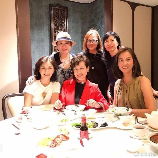 朱玲玲豪门贵妇 (香港豪门贵妇朱玲玲)