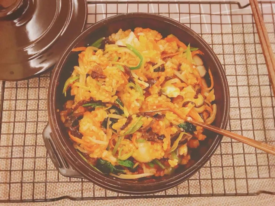 韩国石锅拌饭详细介绍,石锅拌饭4人餐