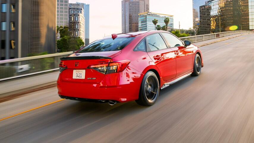 思域对比雅阁试驾,国外试驾本田思域1.0t