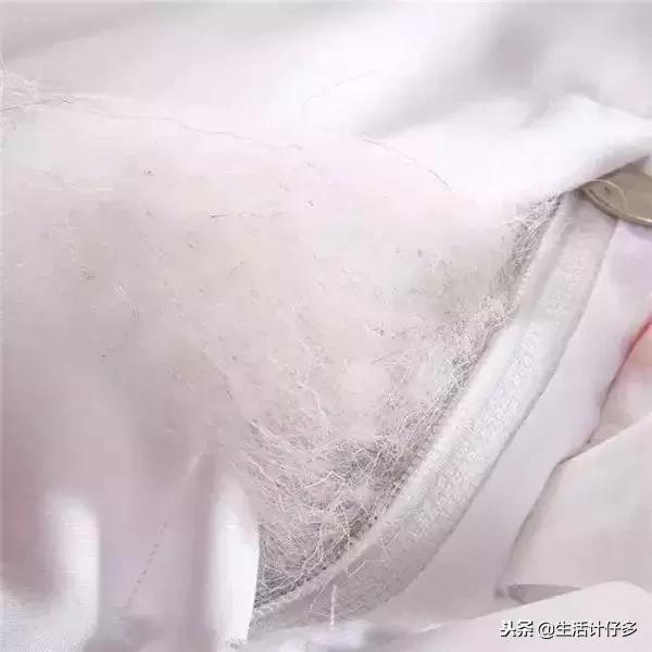 被子盖哪种对人有利于健康,被子盖得太厚出现的身体问题