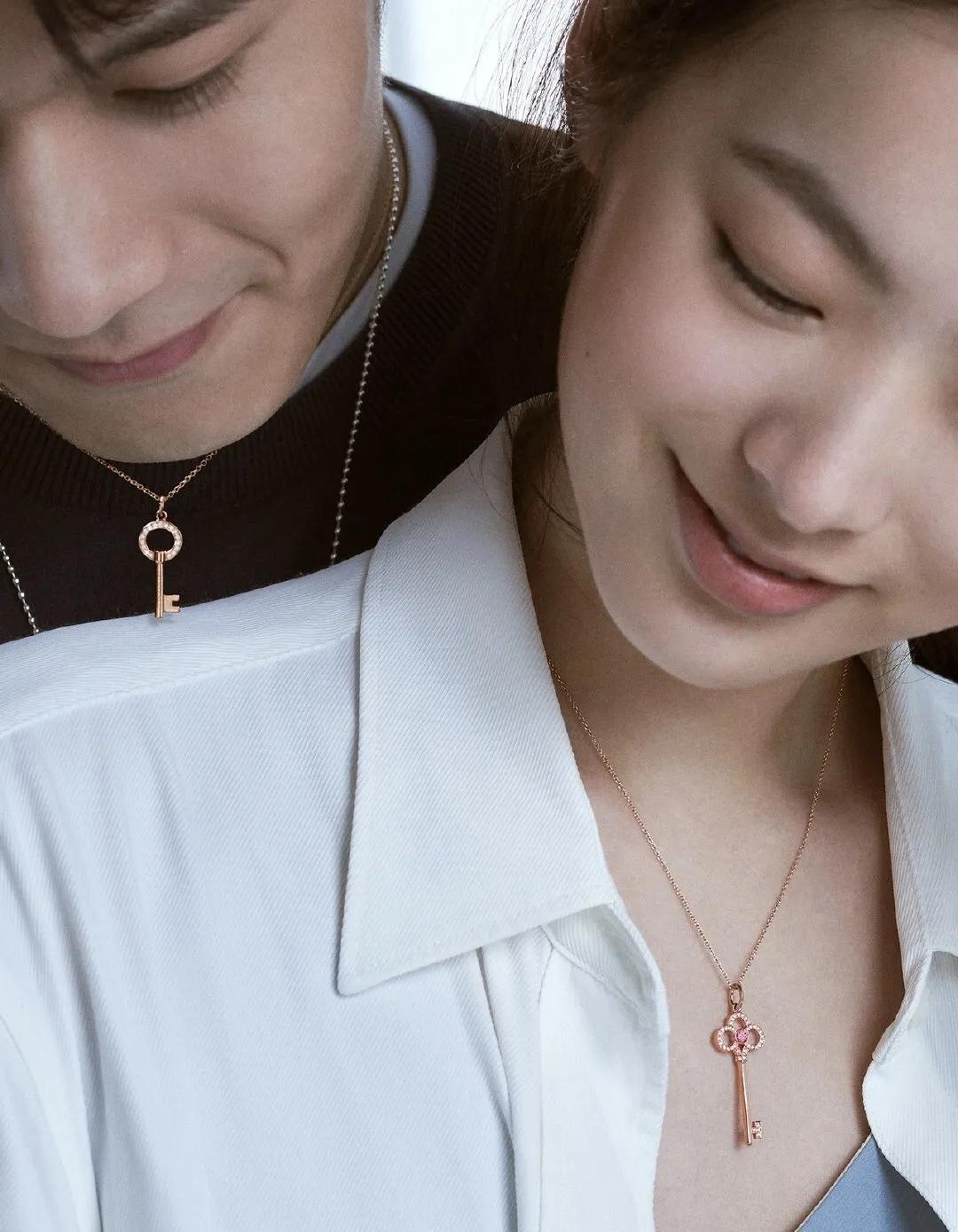 burberrylvprada,pradaburberry