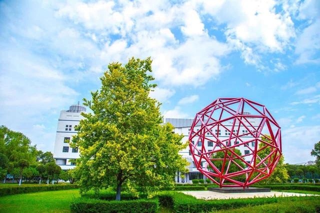 为什么选择哈尔滨工业大学？这十个理由一定吸引你