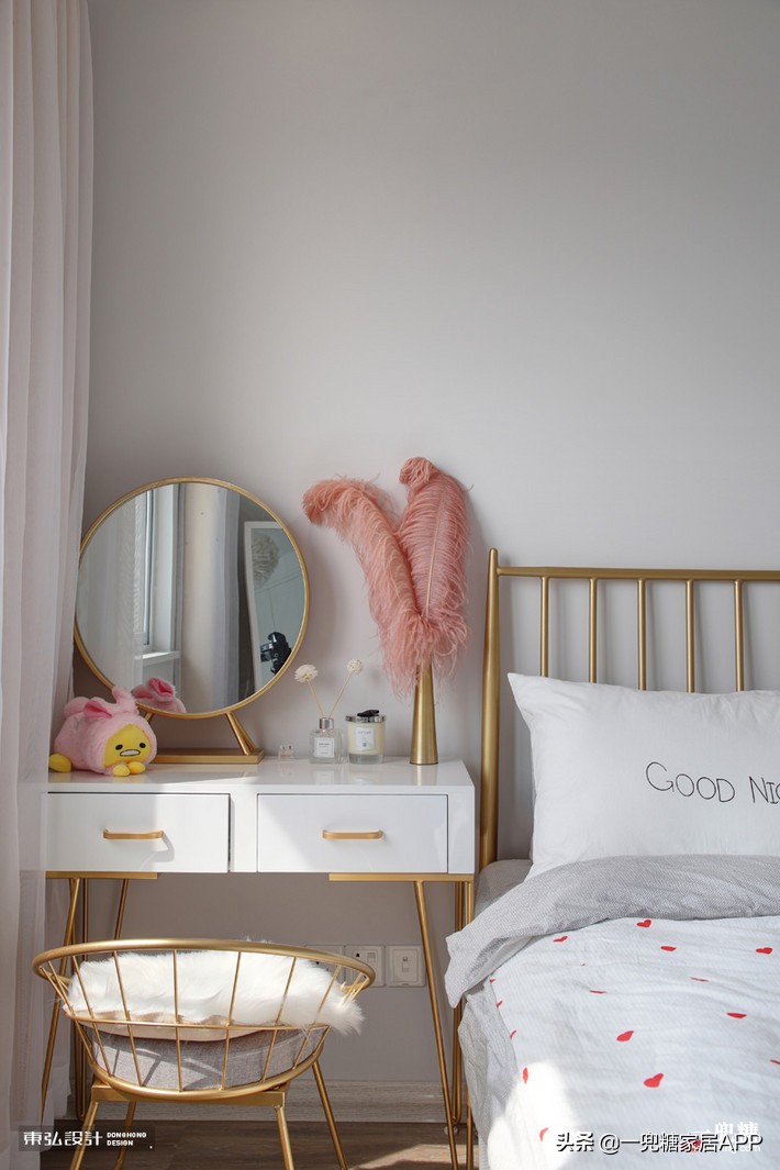 她给家人建了一座童话屋子,她给父母装修的新房