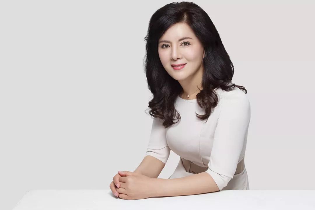 灞辫タ澶у鐧芥墜璧峰,灞辫タ澶у