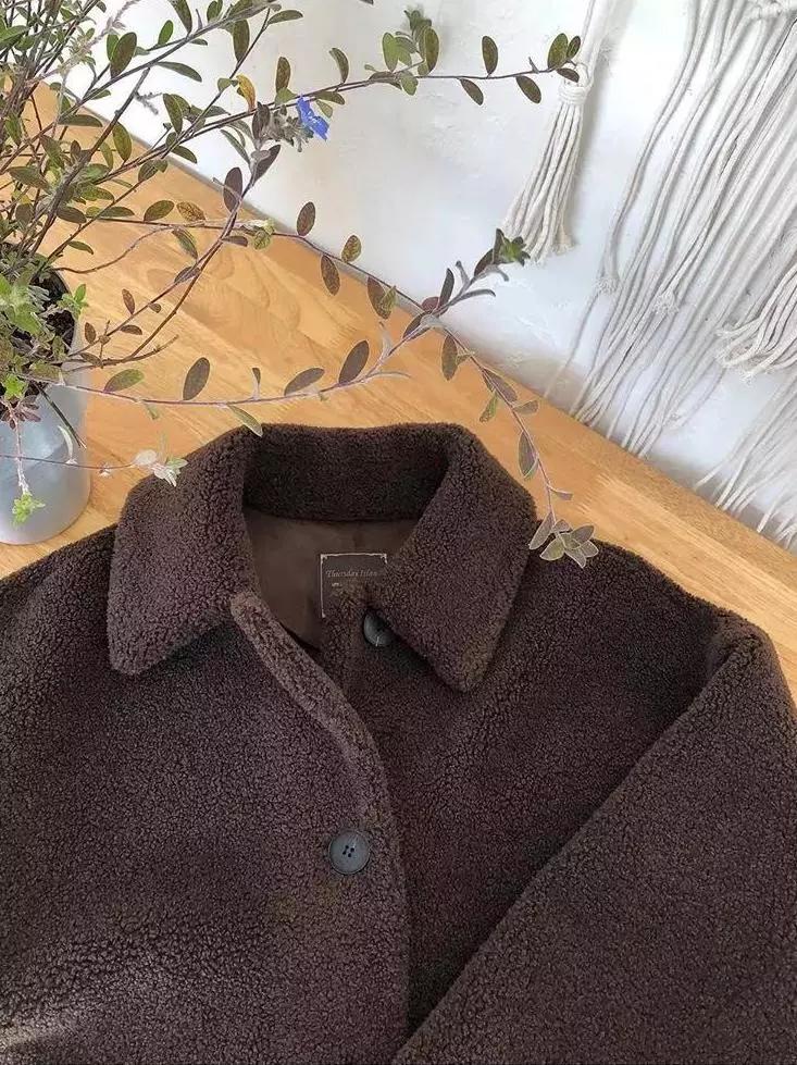 孔孝真同款衬衫豹纹绿色,孔孝真穿搭都是什么品牌