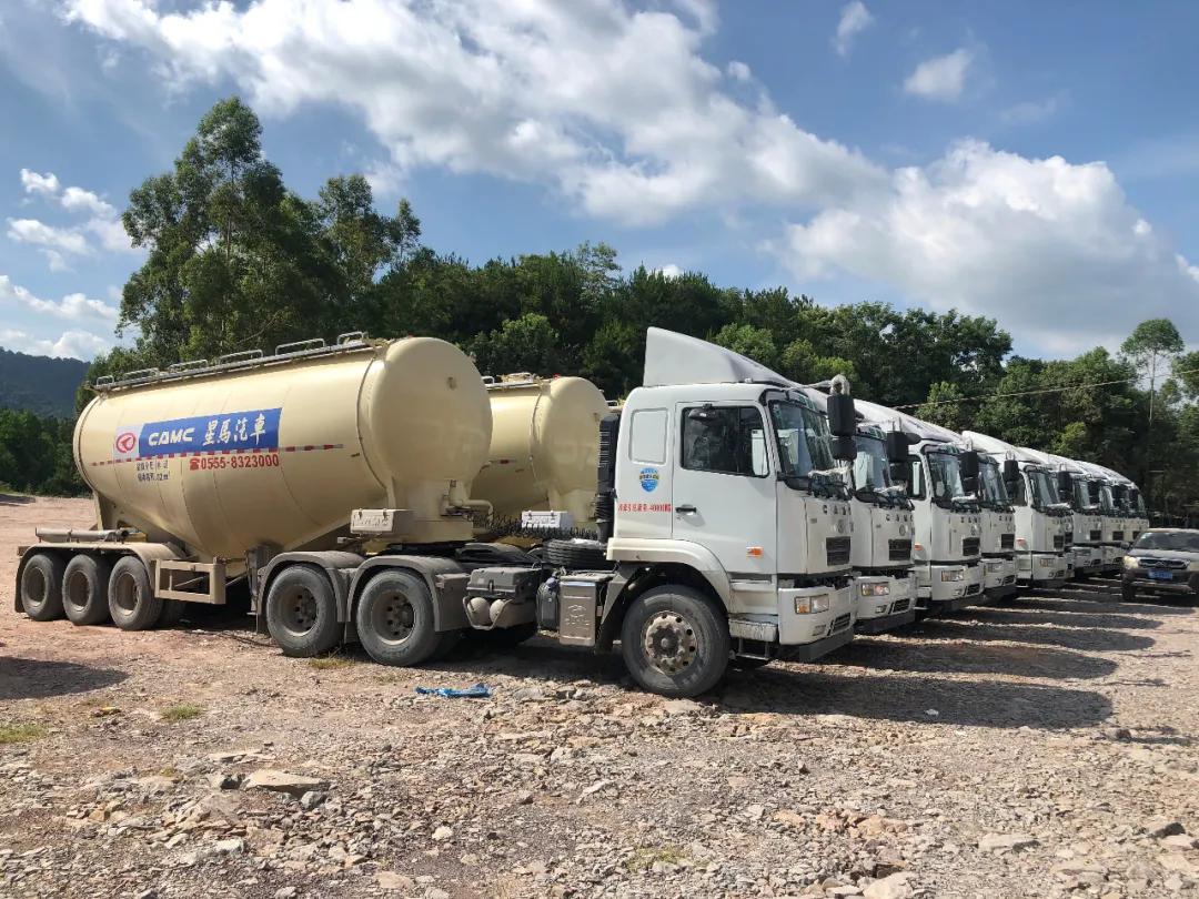 华菱星马散装水泥罐车新车,华菱星马四桥散装水泥罐车新车