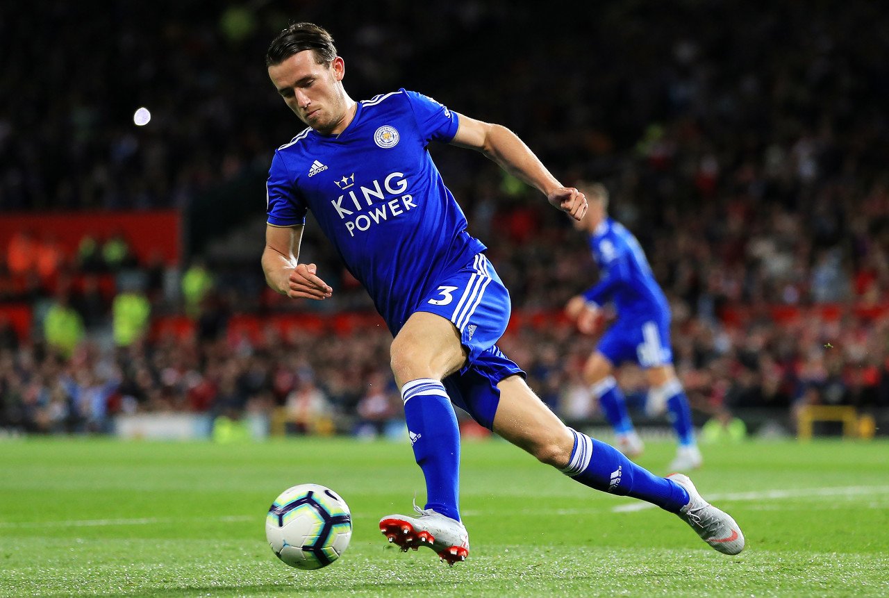 足坛历史第一左边后卫,来自足坛最佳前锋的压迫感