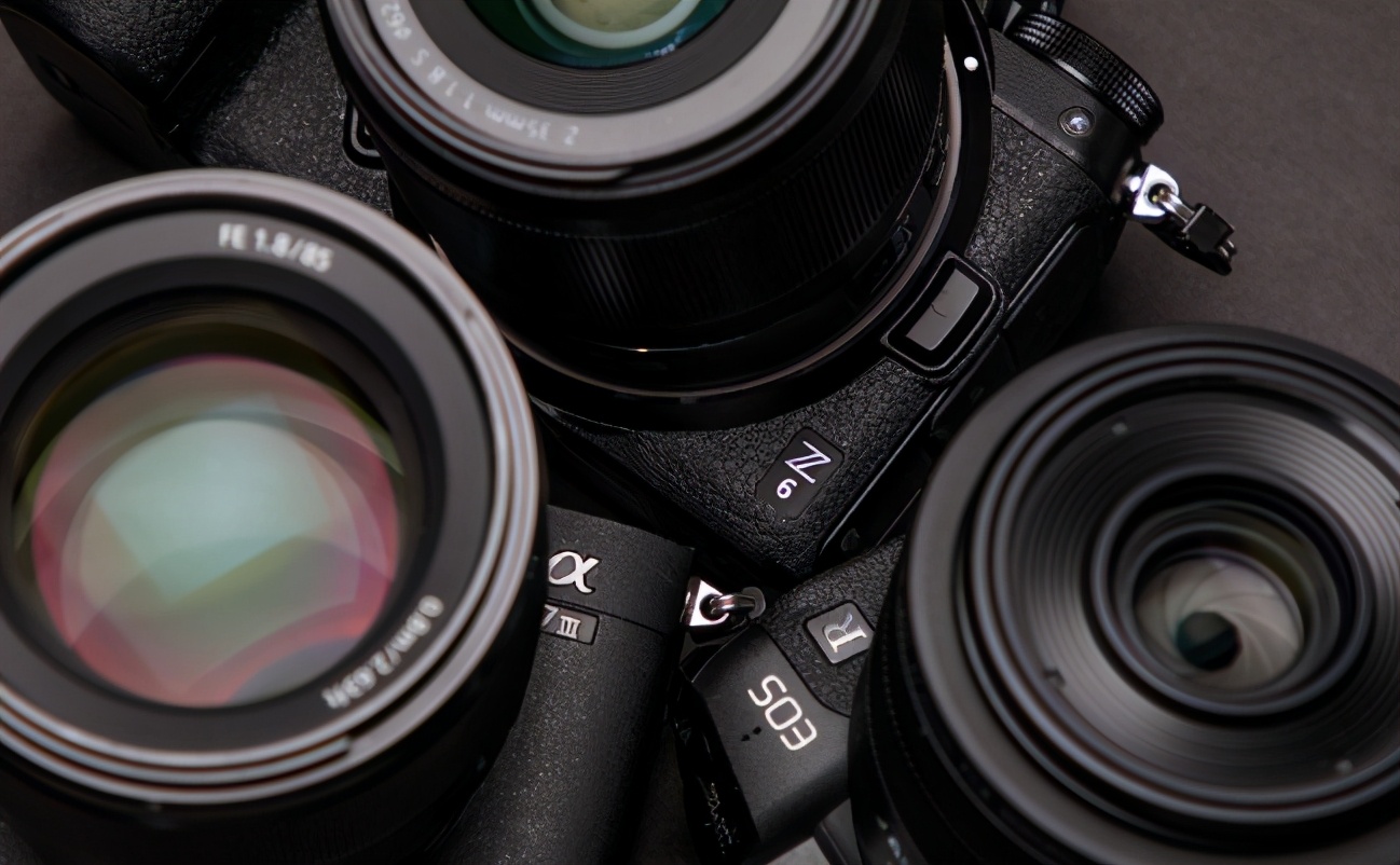 佳能索尼尼康相机的区别和优缺点,佳能索尼尼康哪个相机好旗舰机