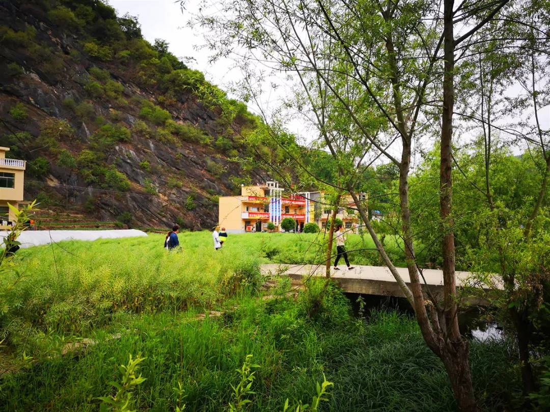 西安香格里拉游玩攻略,西安自驾云南香格里拉