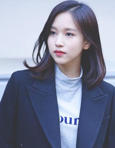 李彩玲家境富裕,家庭和谐的爱豆