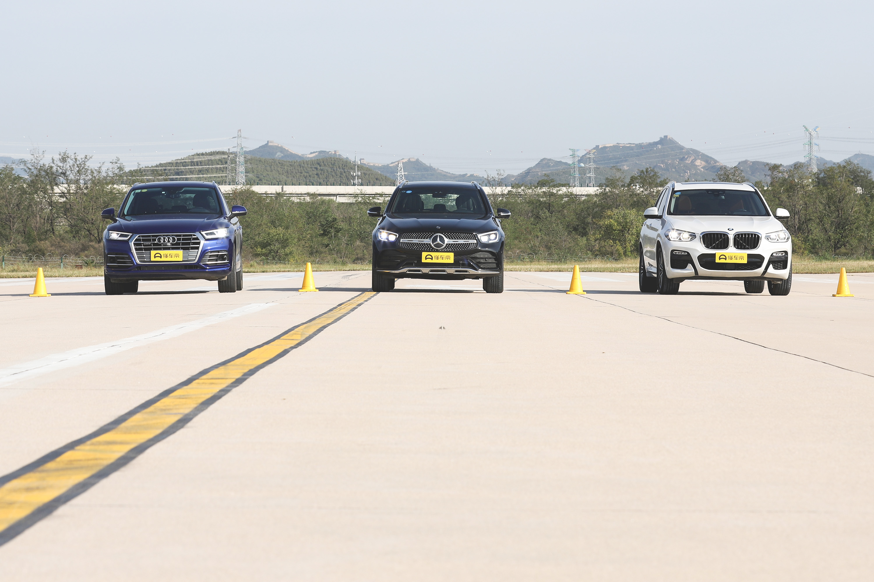 口碑最好的60万宝马奔驰suv车,50万豪华suv怎样选