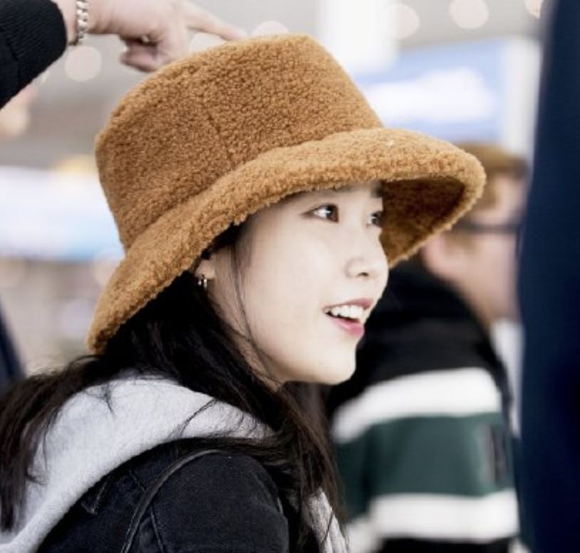 杨幂魏大勋真的是情侣吗,杨幂魏大勋情侣装现身同一小区