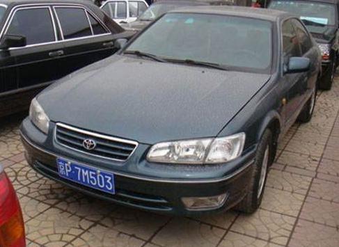 丰田凯美瑞最老款,丰田凯美瑞经典当中的经典