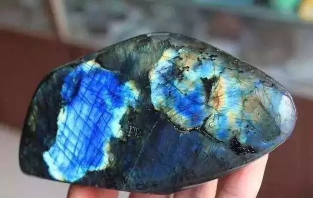 世界上最娇气的宝石,最硬的宝石