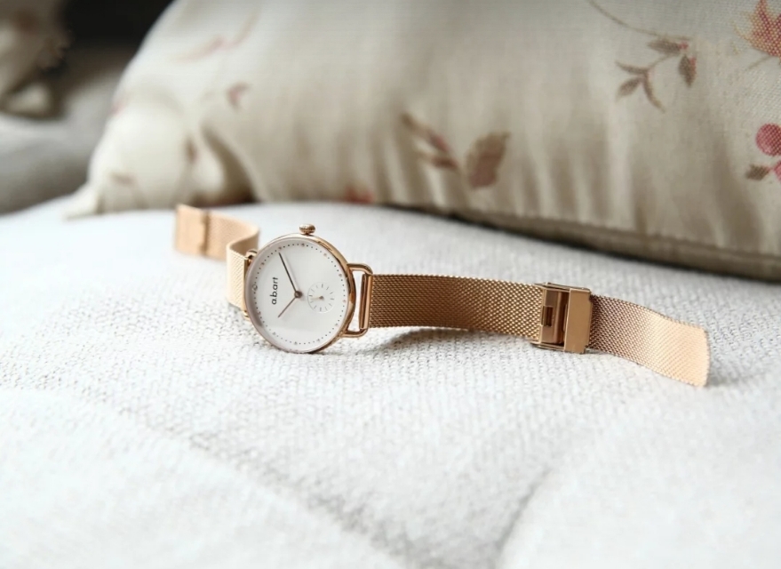 每个女生都应该有这样一块手表,女人一定要拥有一块好的手表