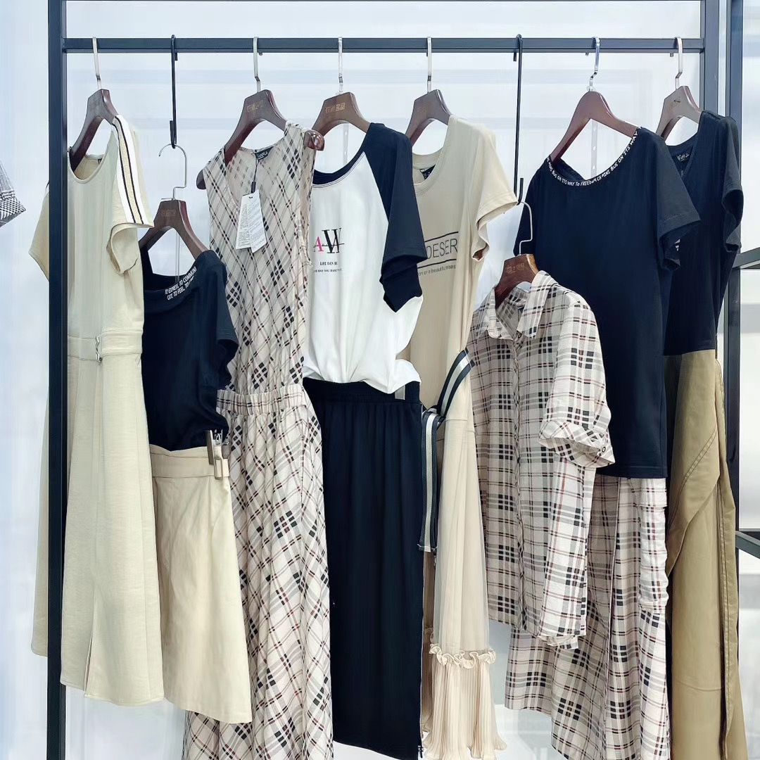 正品艾格女装清仓特价,艾格春夏女装尾货批发