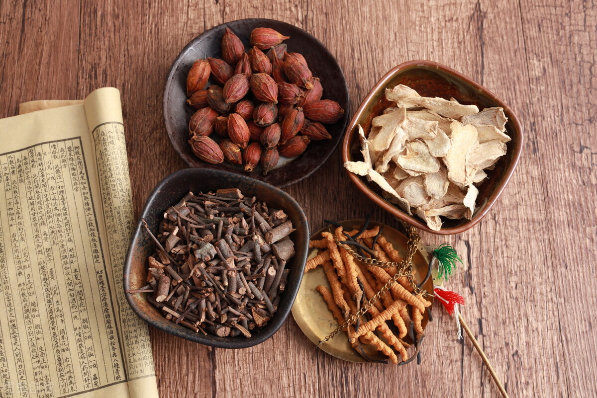 胸口疼肝结节有关吗,胸结节与肝有关系吗