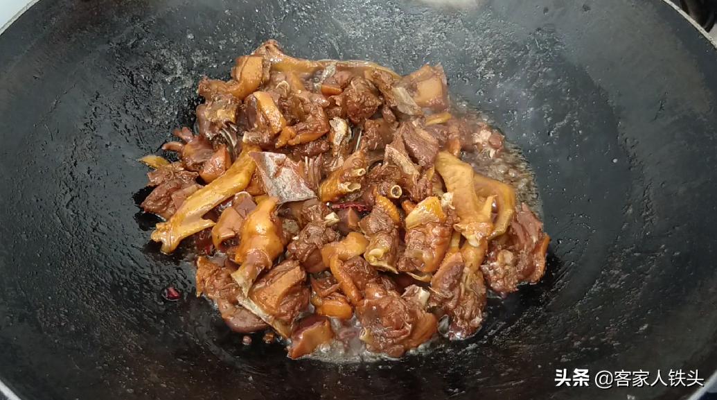 鸭肉又香又好吃的4种做法,爱吃鸡肉的收藏这样做皮脆肉嫩