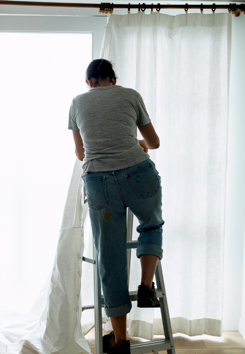 装修房子窗帘应该怎么选,窗帘配件怎么选不吃亏