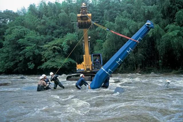 这对夫妇的设计,尺度实在是太大了!