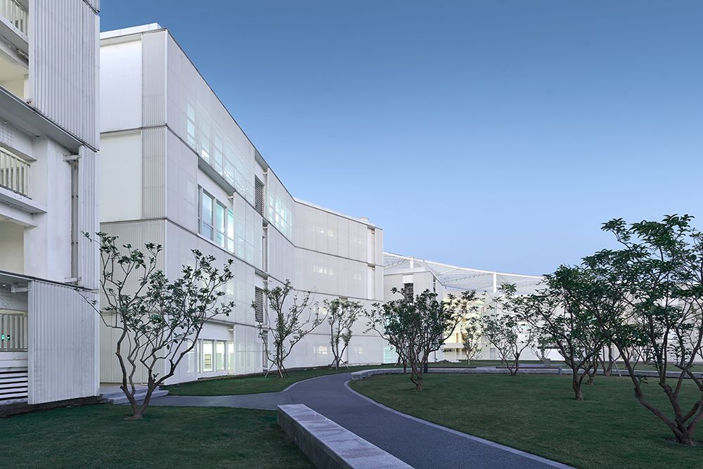 重庆两江中学喜报,重庆南开两江中学什么时候修建的