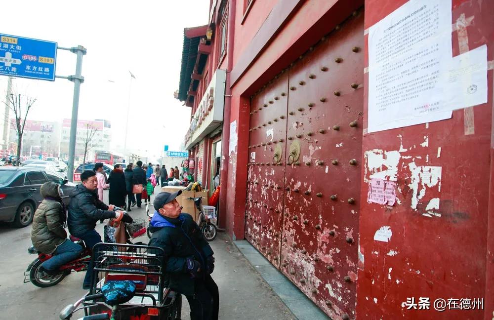 再一次来到城隍庙曾经奋斗的地方,最后看一眼告别什么梗