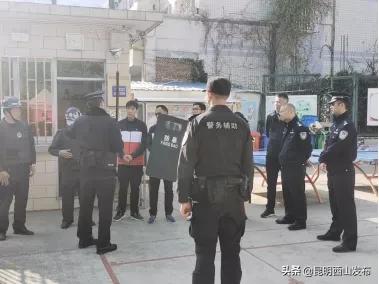 神兽回笼开学视频,神兽回笼开学全过程