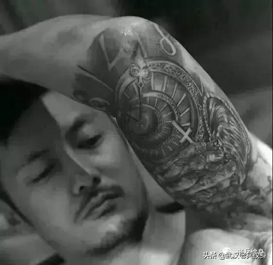 为什么父母不让纹身,成年了父母还是不让纹身