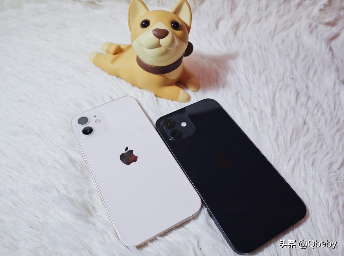 晒一晒我们的情侣手机和数码配件