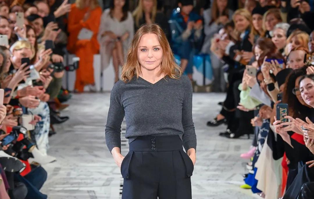 谁设计的奥运队服,奥运会战袍设计