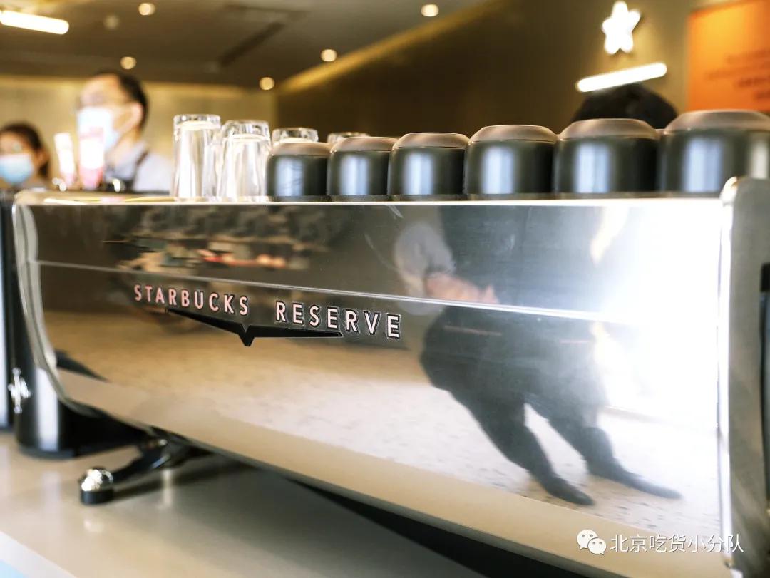 今年第一杯咖啡打卡,今年第一杯的奶茶