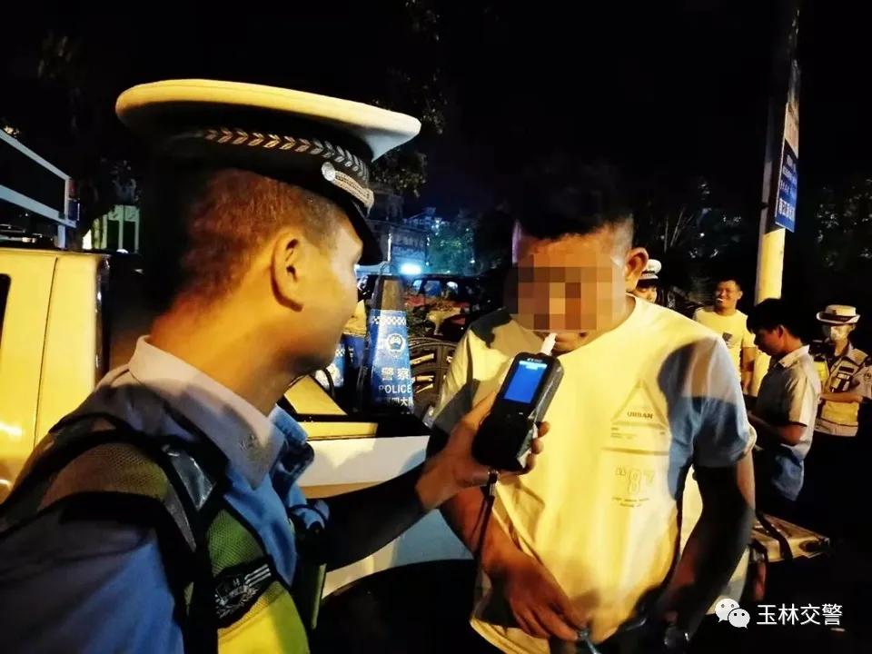 安全生产月宣传行车安全,安全生产月安全用电宣传