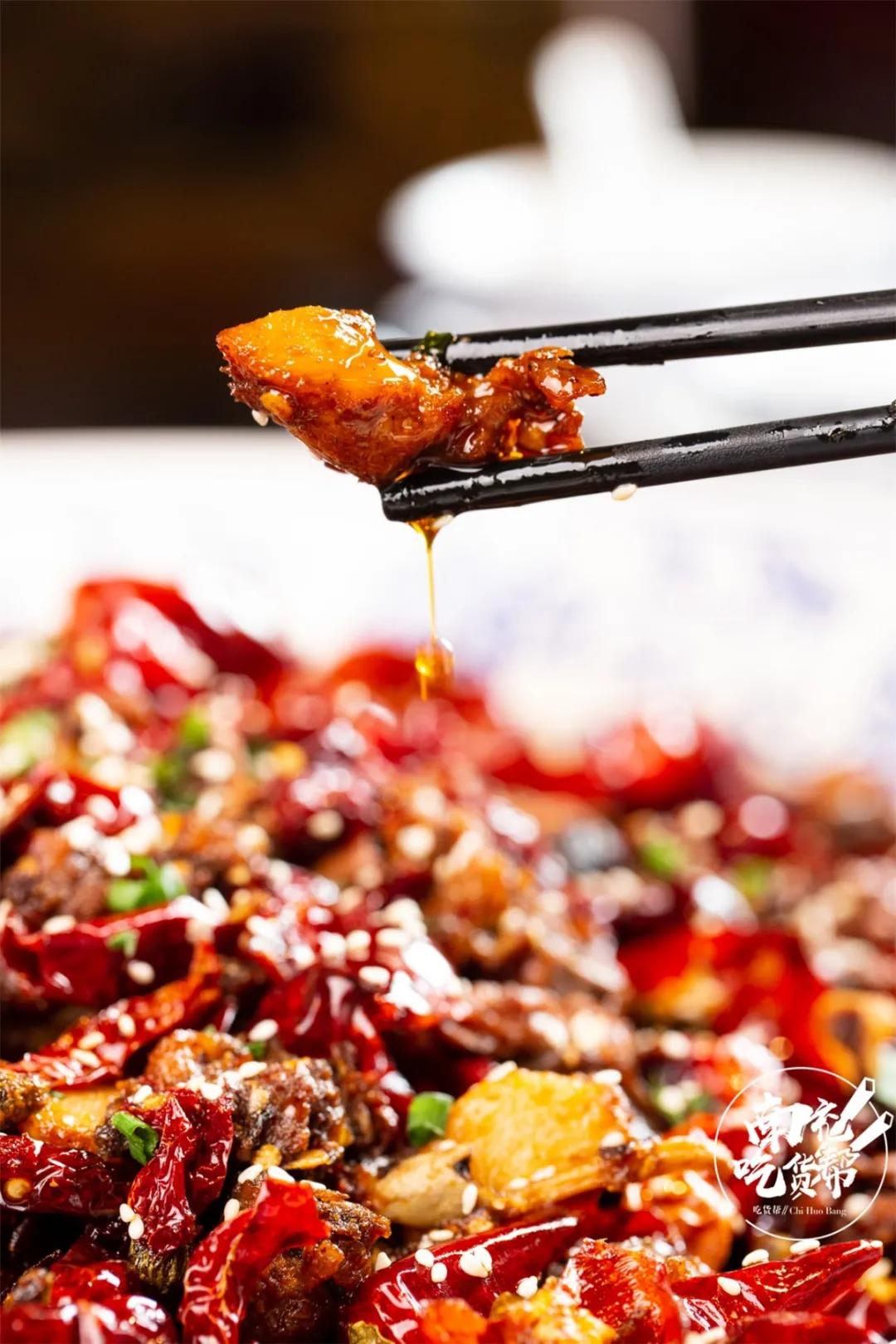 西充南鱼喃醉鸡菜单,南鱼喃醉鸡西充店面积有多大