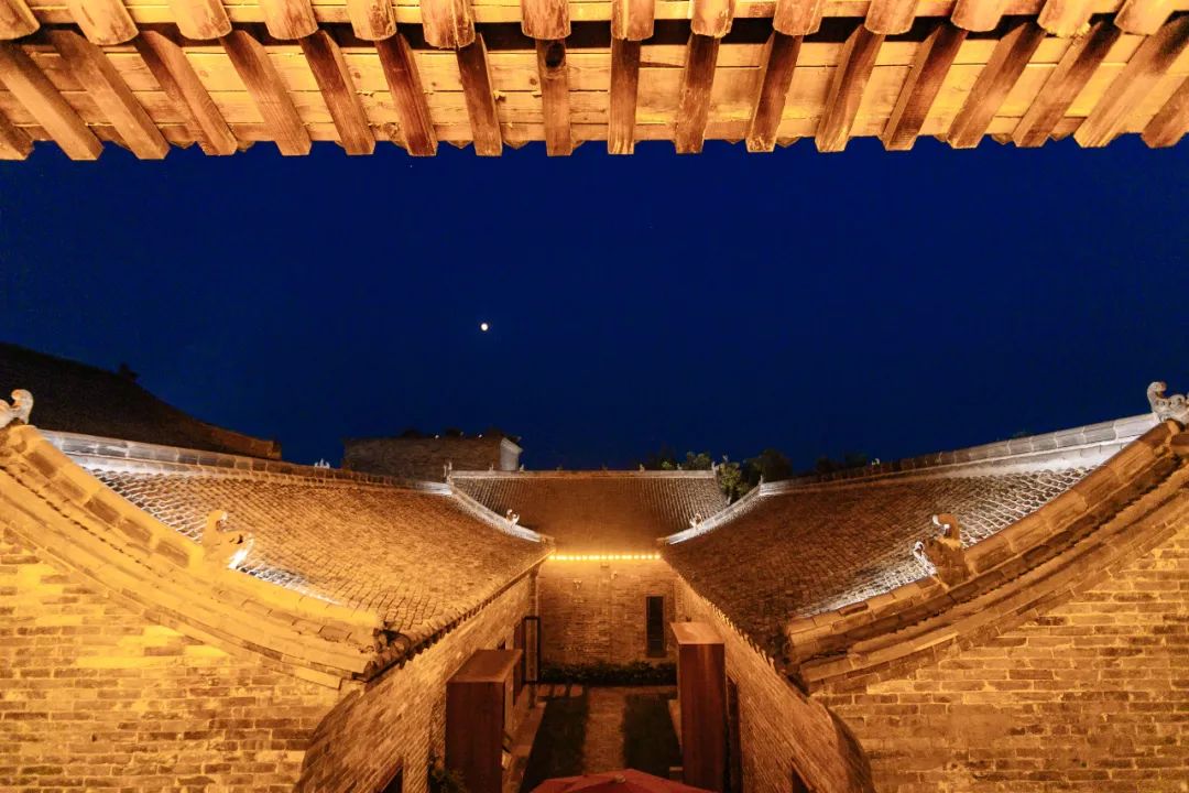 閮戝寳鍙ら晣灏忛櫌,閮戝寳涓紡灏忛櫌