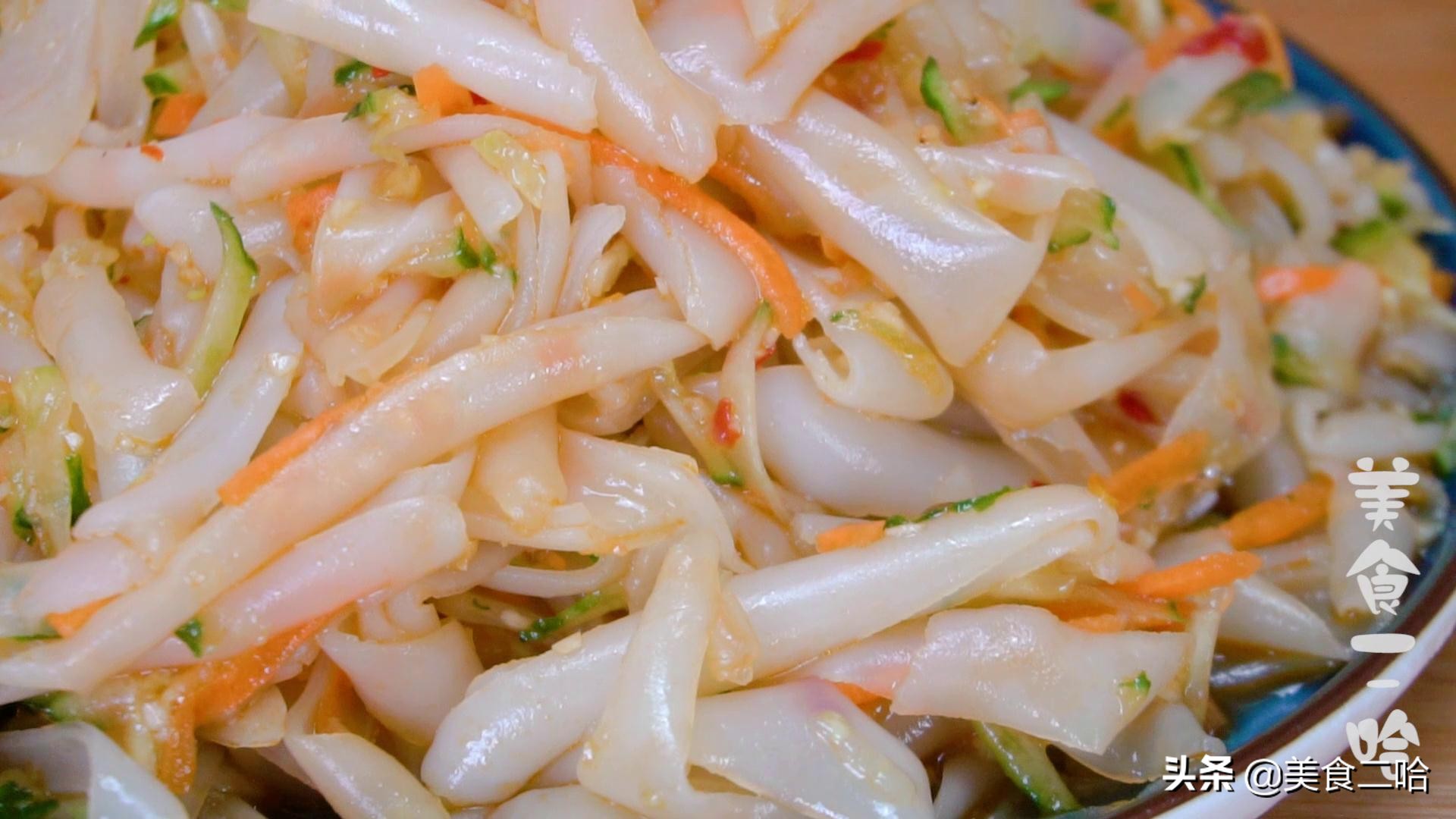 凉皮干裂是不是盐放多了,凉皮干裂