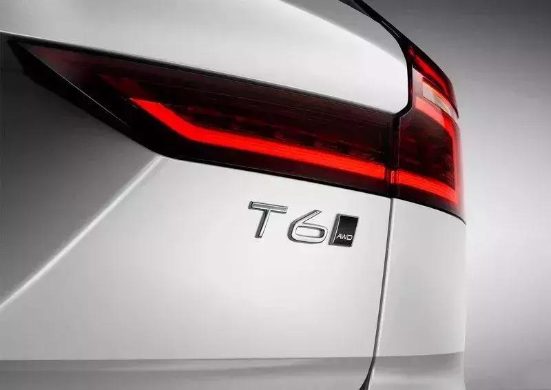 2023款沃尔沃进口v60,沃尔沃v602022款b5智雅运动版