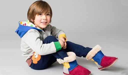 不爱穿鞋的孩子怎么办,不爱穿鞋子的10岁小孩