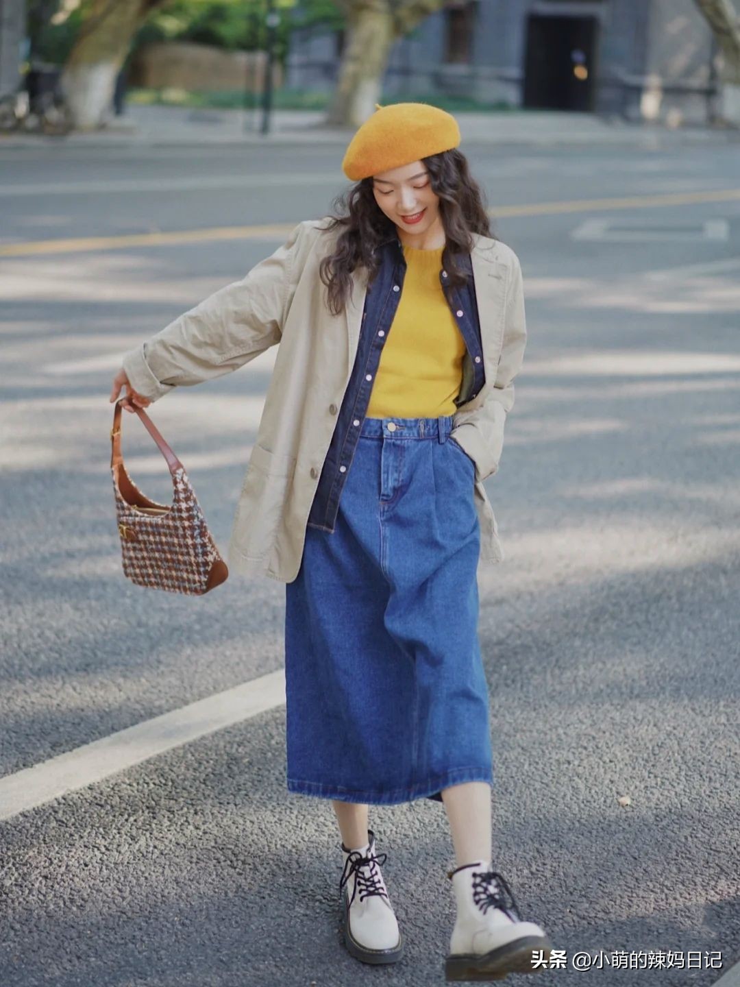 新款流行裙子碎花显白,今年这8条碎花裙好看又显瘦