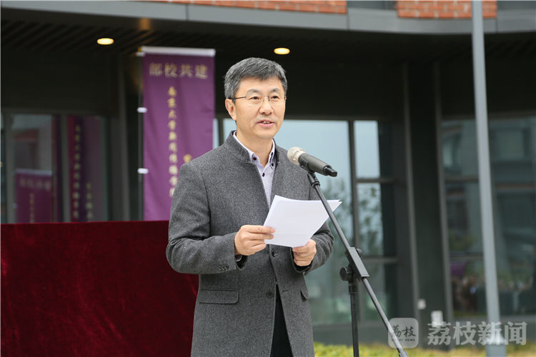 1万平米汇聚高水平新闻人才!这座大楼在今天正式移交启用