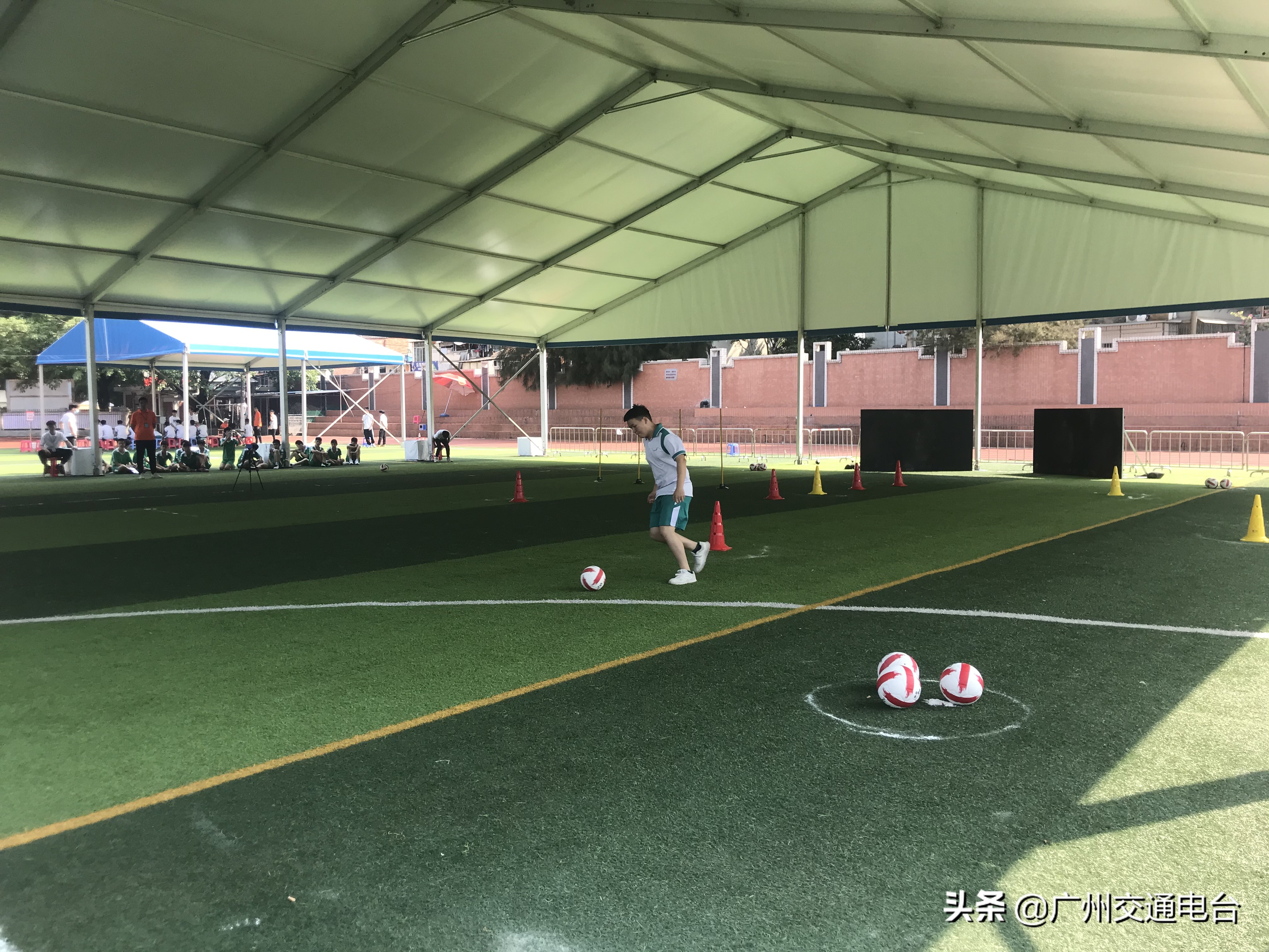 广州中考跳绳标准2022,广州中考跳绳满分跳多少个