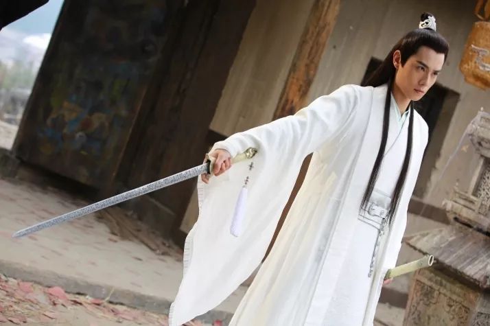 绝代双骄100部古装武侠电视剧,好看的古装绝代双骄剧推荐