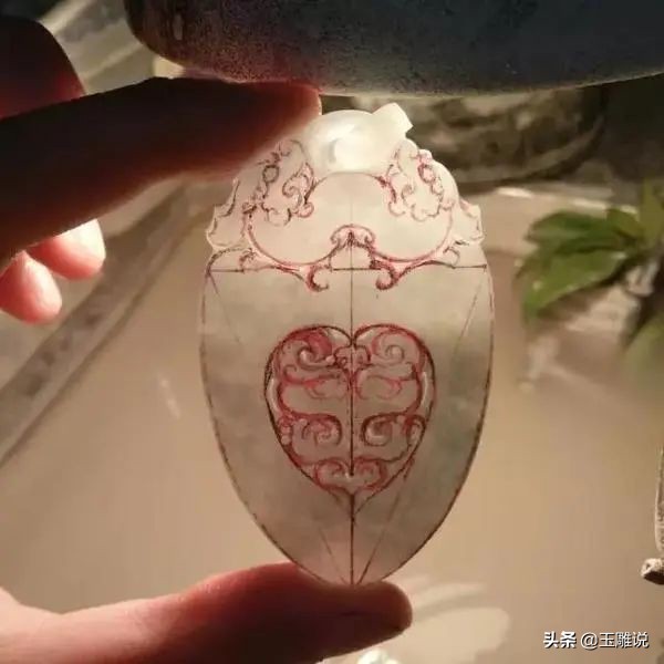 翡翠加工工费大概多少钱,翡翠雕刻工费一般多少钱