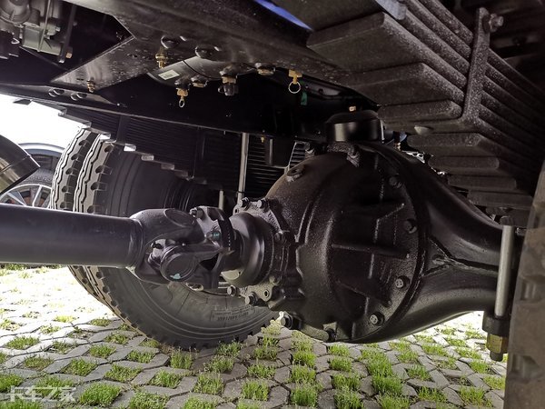 福田瑞沃es5渣土自卸车,合法装载2吨的轻卡